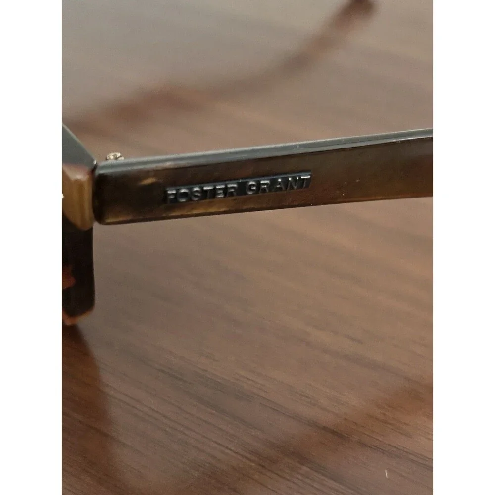 Foster Grant sunglasses SR0624 Polarized Rectangle Tortoise Brown Gray Cat.3 r50